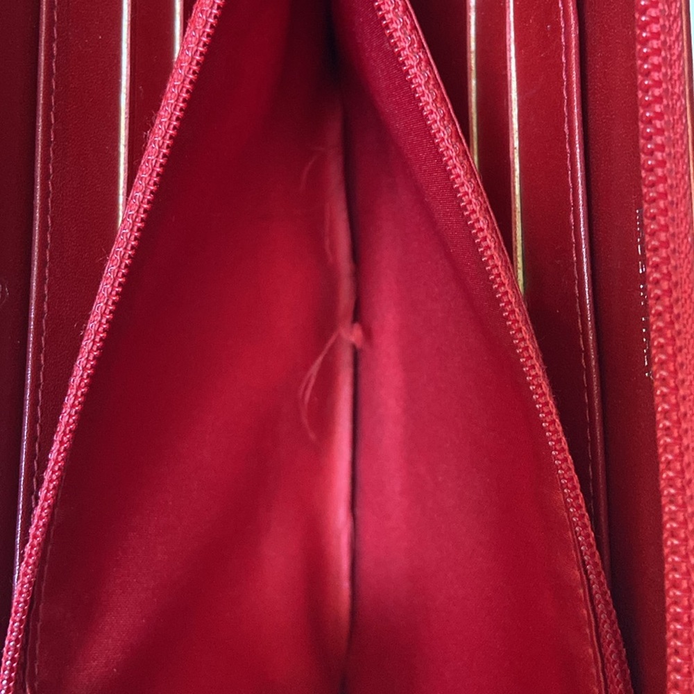 Chanel Red Patent Camellia Zippy Wallet - Picture 10 of 11